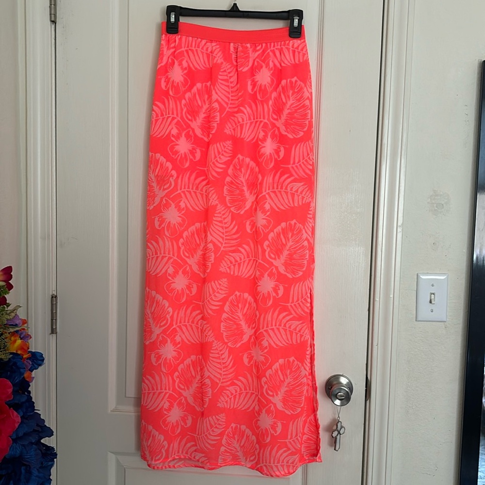 Long skirt